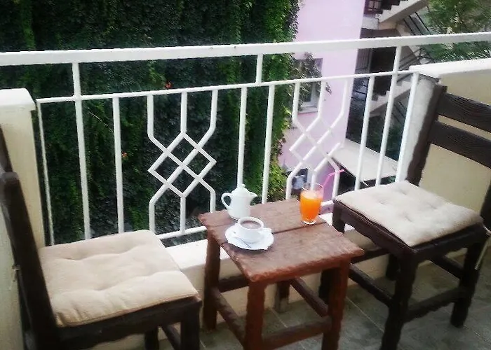 Otel Alis Kuşadası